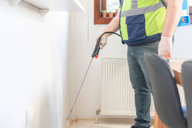 Best Pest Prevention Services  in Ligonier, IN